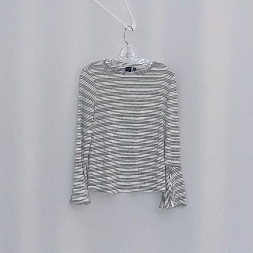 Kaari Blue Long Sleeve Knit Shirt